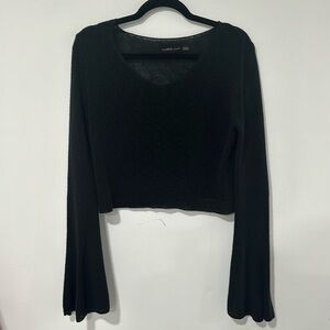 Black sweater, all seasons, vneck, bell sleeves, closet must have